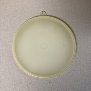 Tupperware Round Lid 228 19 Replacement Beige Clear Plastic‎ Tab Made in USA